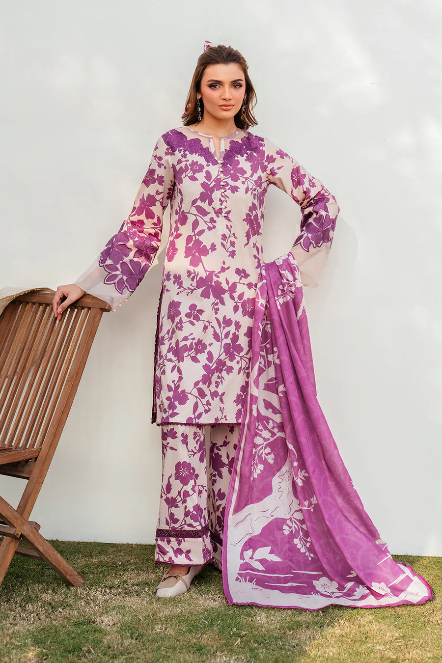 3 Piece Embroidered Linen Suit Unstitched | HEW-08