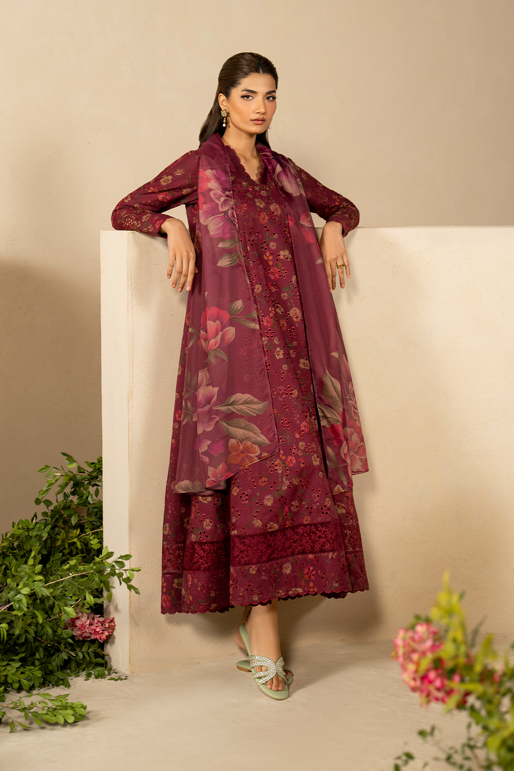 3 Piece Embroidered Linen Suit Unstitched | HEW-75