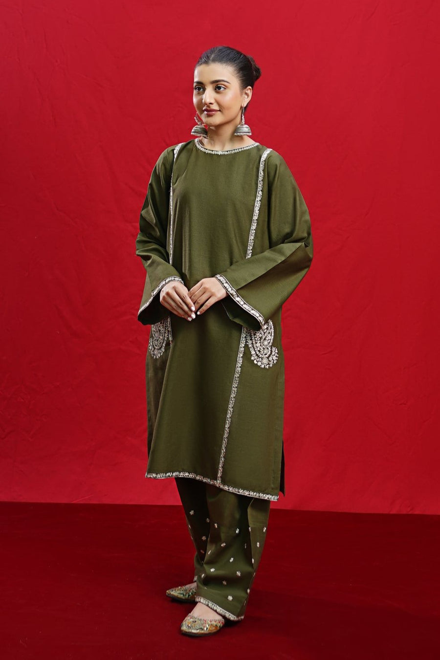 LIMELIGHT LAWN - 3PC EMBROIDERED SUIT ALMS-B79