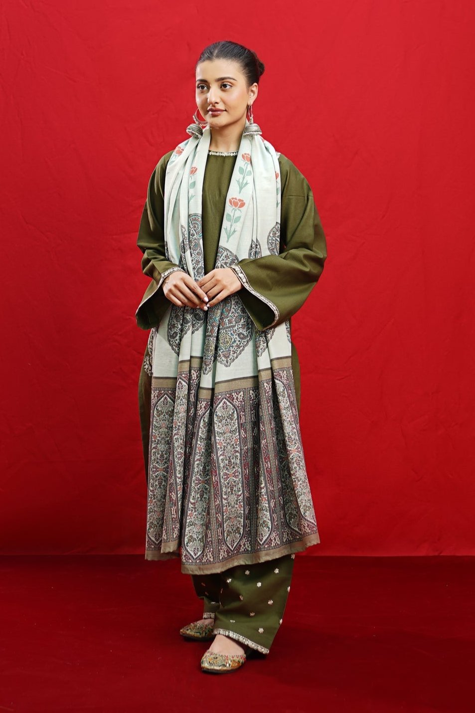LIMELIGHT LAWN - 3PC EMBROIDERED SUIT ALMS-B79