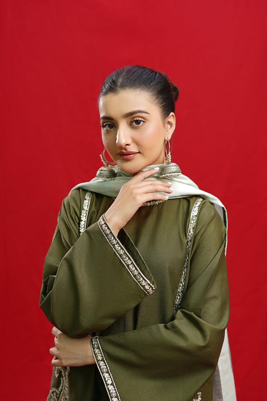 LIMELIGHT LAWN - 3PC EMBROIDERED SUIT ALMS-B79