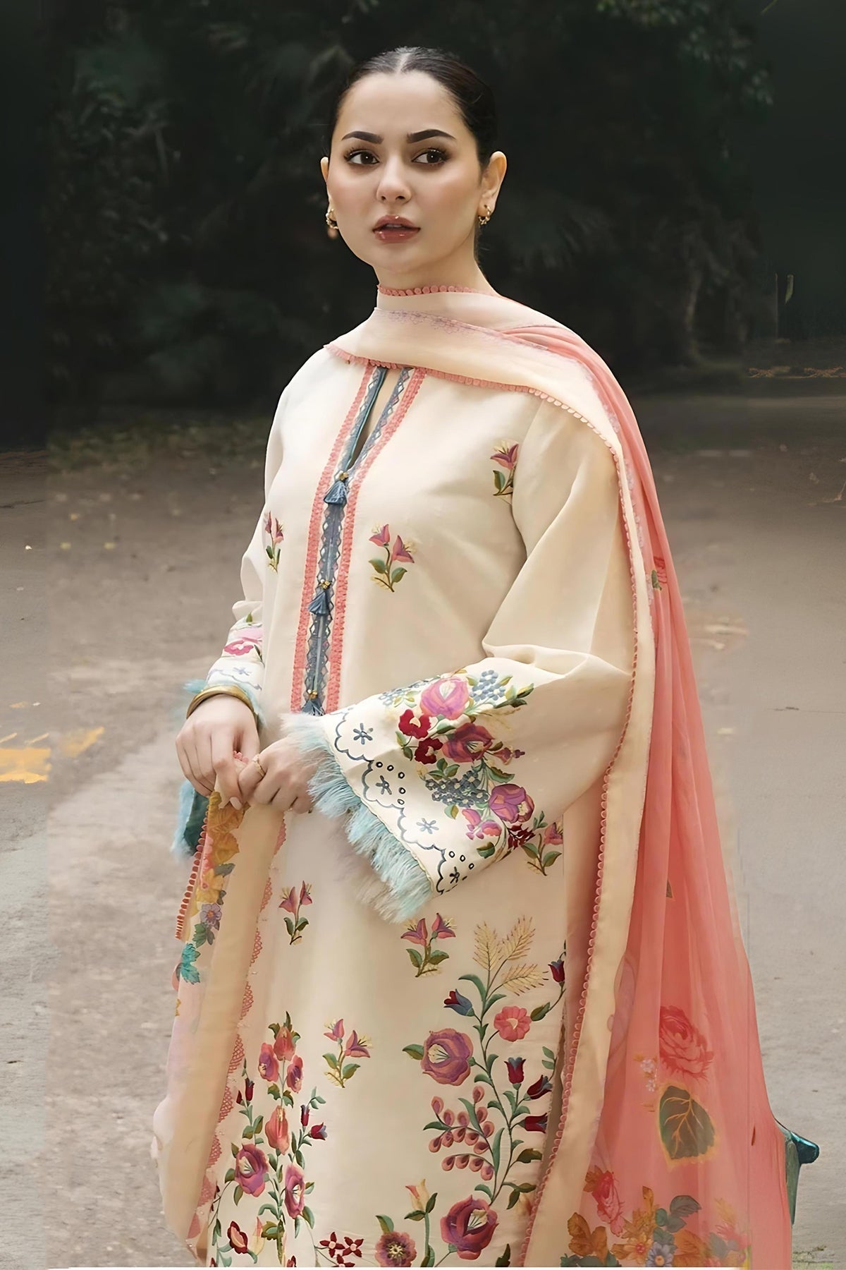 3 Piece Embroidered Dhanak Suit Unstitched | HEW-29