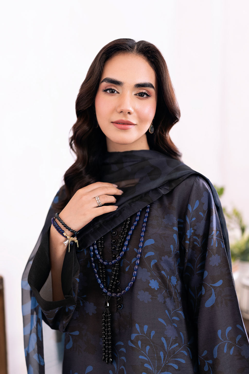 3 Piece Embroidered Linen Suit Unstitched | HEW-76