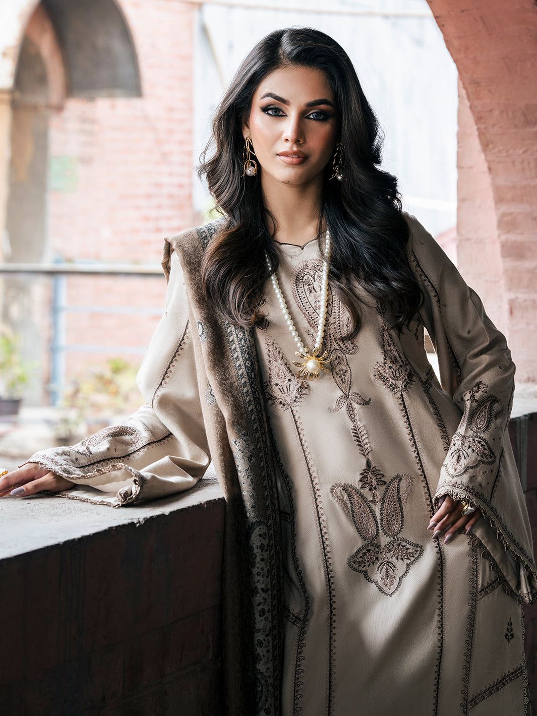 3 Piece Embroidered Dhanak Suit Unstiched | HEW-03