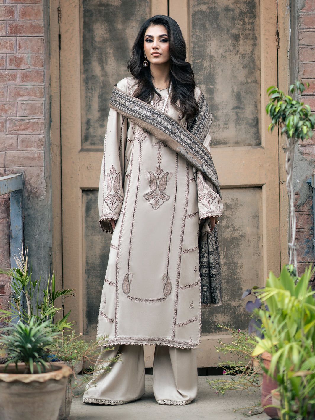 3 Piece Embroidered Dhanak Suit Unstiched | HEW-03