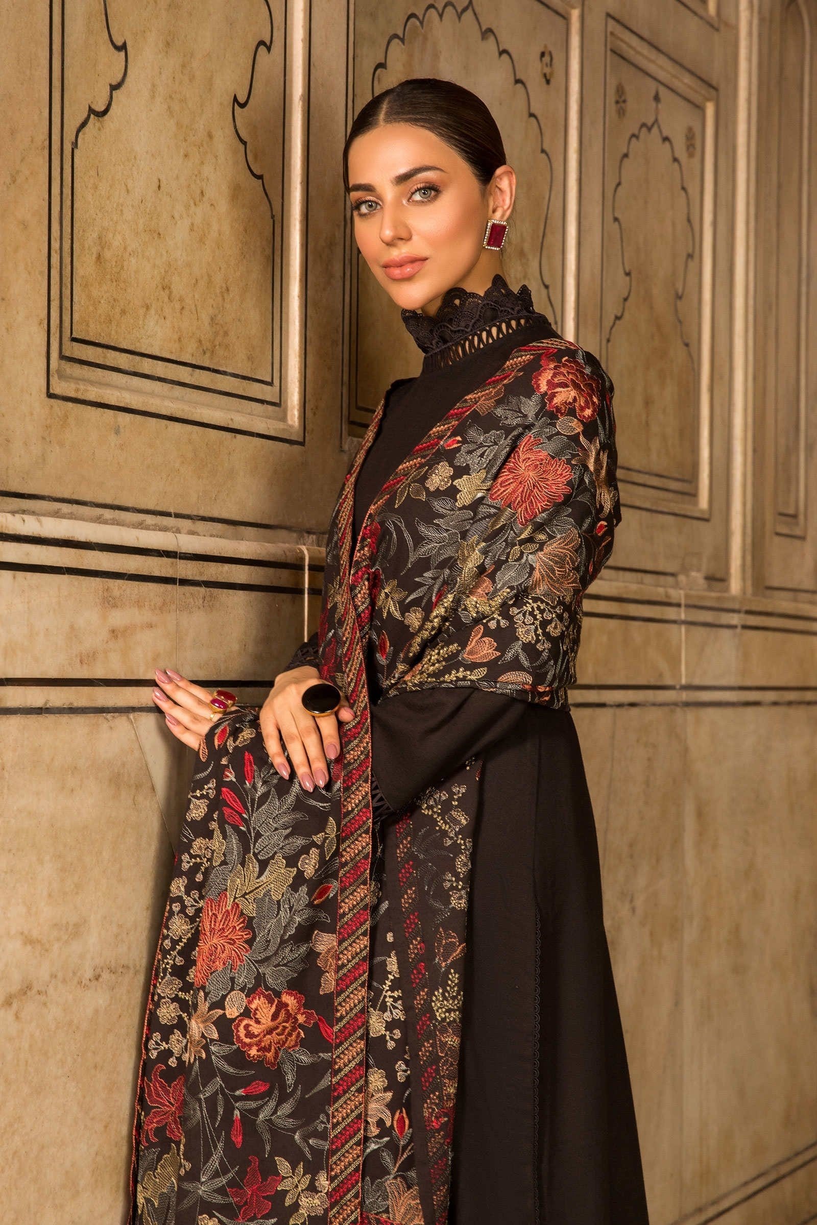 Formal Wear Heavy Embroidered Karandi Shawl  | HEL-03
