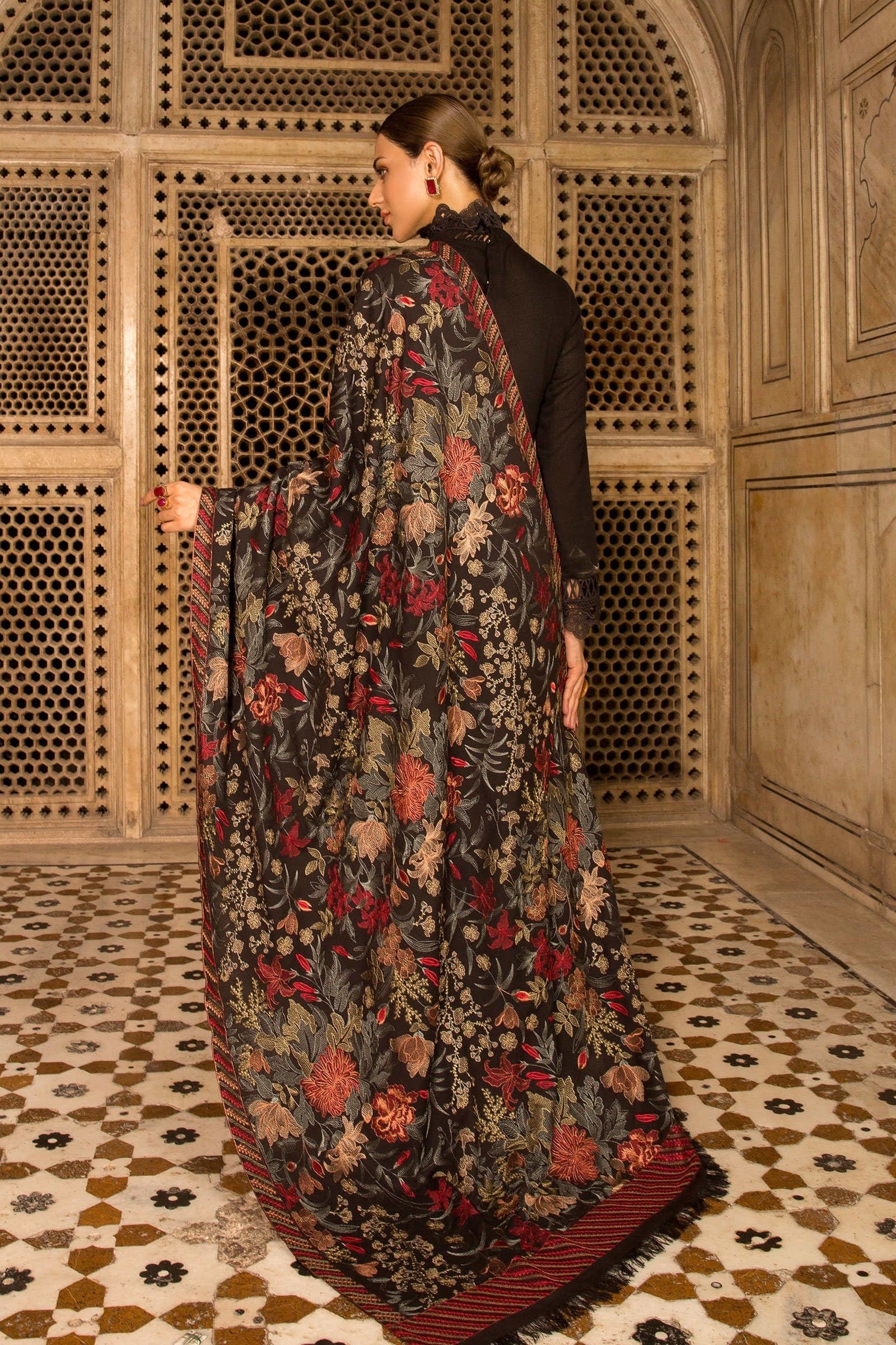 Formal Wear Heavy Embroidered Karandi Shawl  | HEL-03