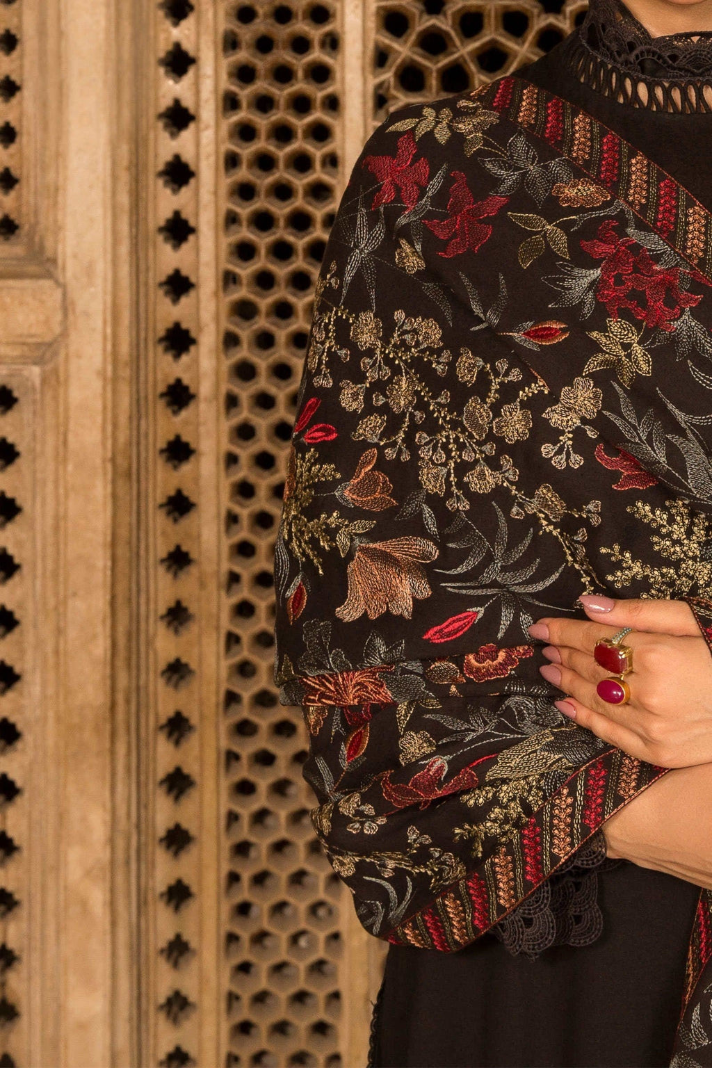 Formal Wear Heavy Embroidered Karandi Shawl  | HEL-03