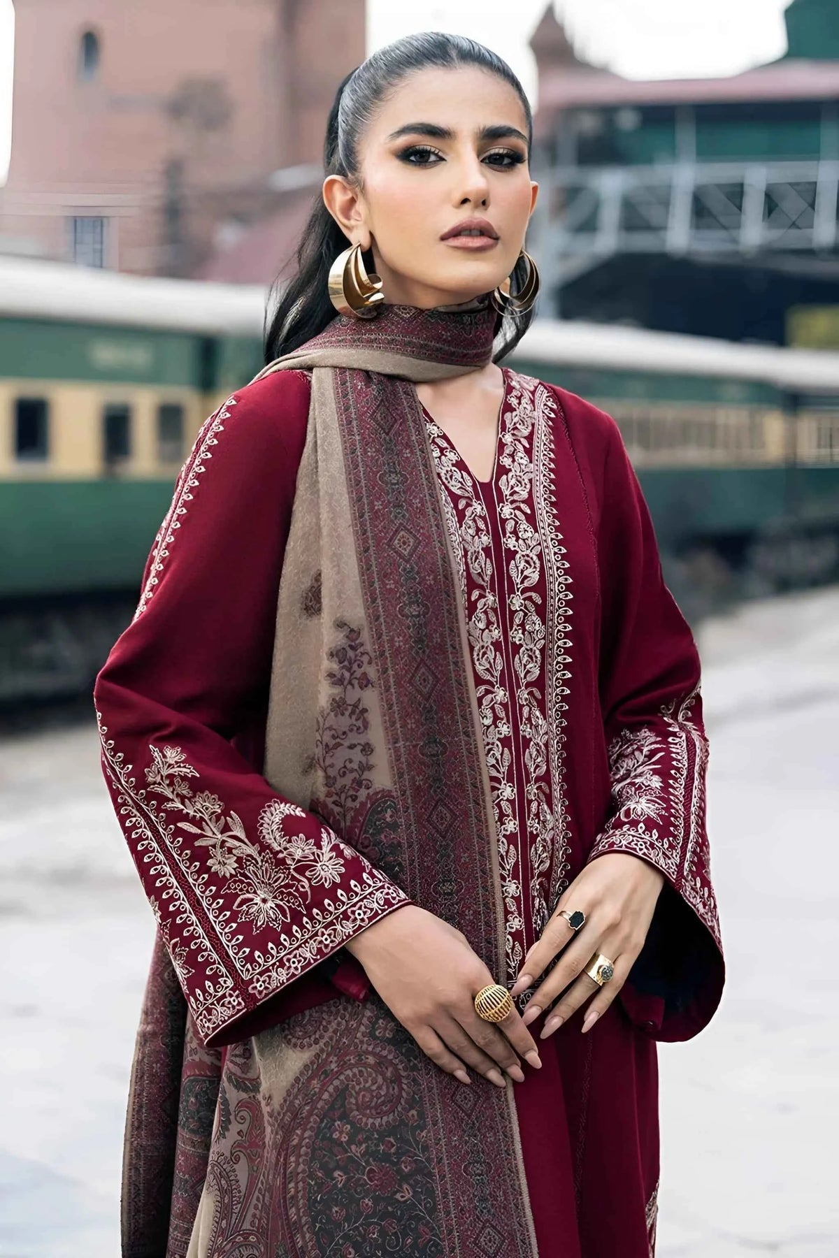 3 Piece Embroidered Dhanak Suit Unstitched | HEW-561